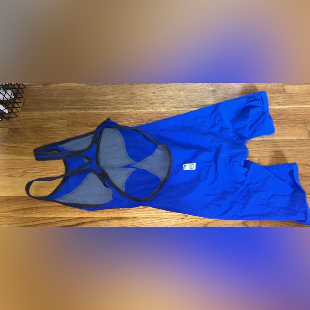 Arena Blue Knee skin